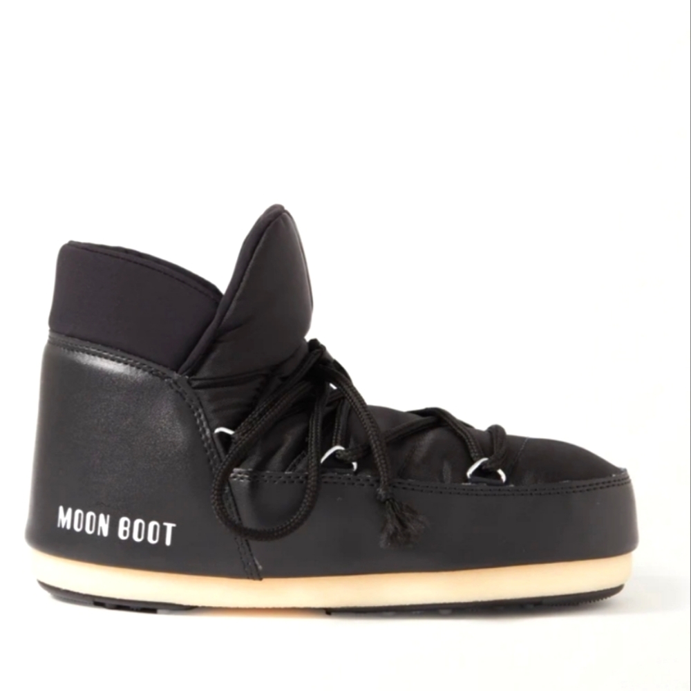 Moon Boot Black Winter Boots